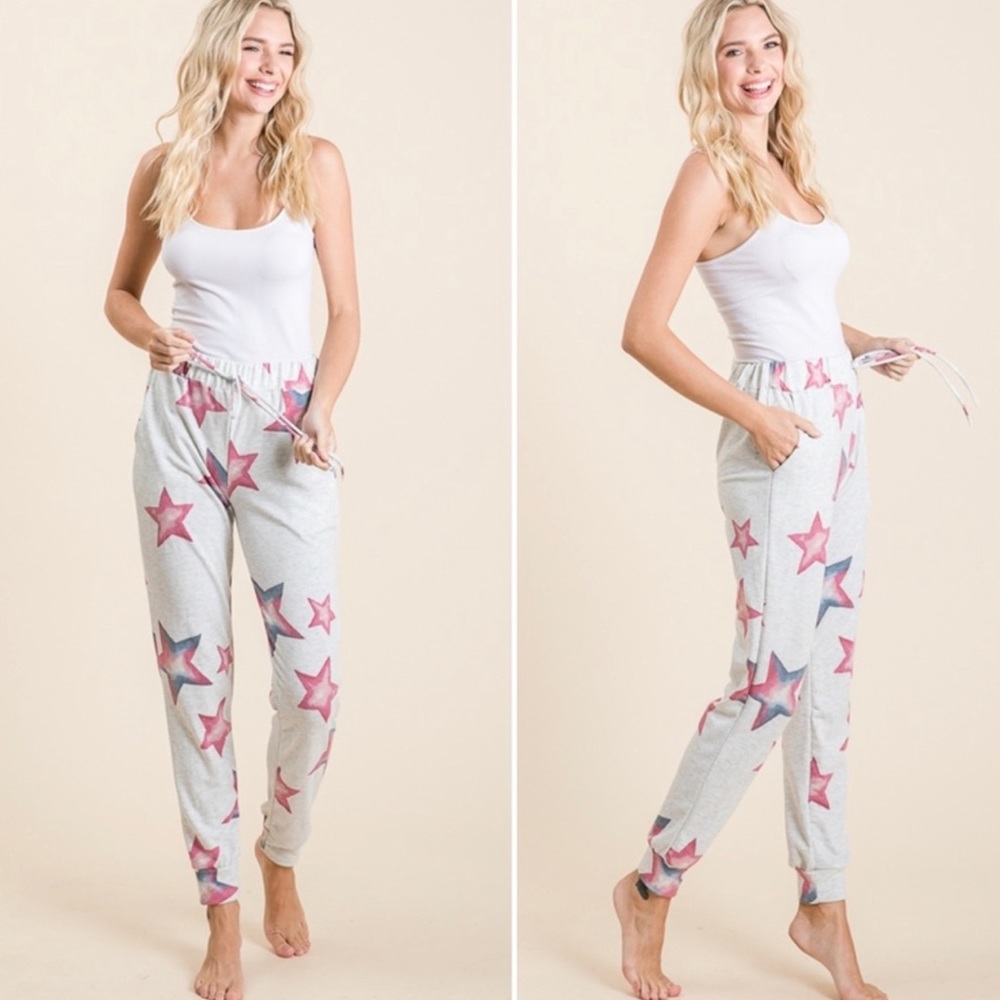 Heather Gray Magenta Star Print Joggers